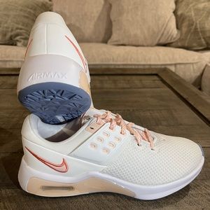 Women’s Air Max Bella TR 4